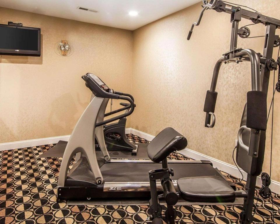 Quality Inn & Suites Bremen Bagian luar foto